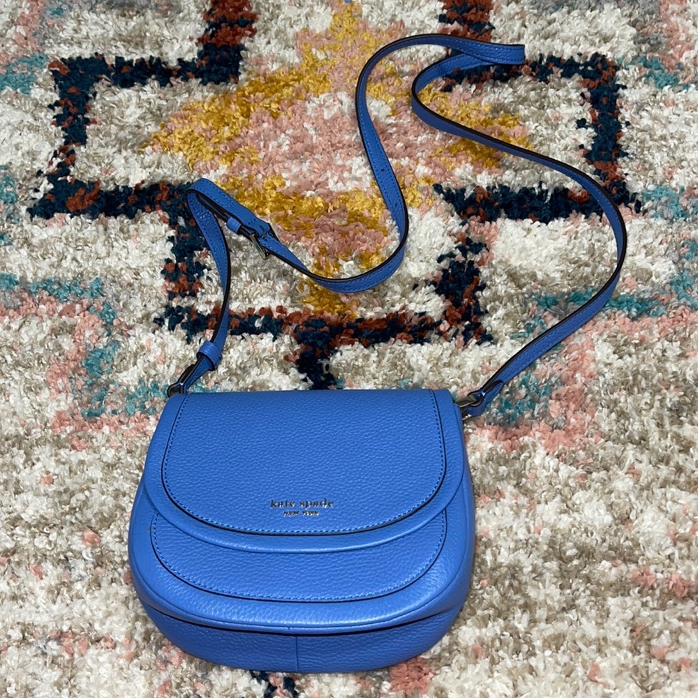 Small Kate spade crossbody bag